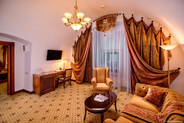 Citadel Inn Цитадель Инн (Lviv)